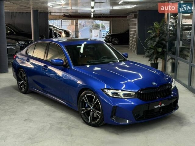 Синий БМВ 3 Серия, объемом двигателя 2 л и пробегом 41 тыс. км за 37900 $, фото 1 на Automoto.ua