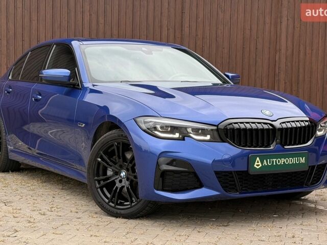 Синий БМВ 3 Серия, объемом двигателя 2 л и пробегом 44 тыс. км за 31999 $, фото 1 на Automoto.ua