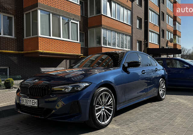 Синий БМВ 3 Серия, объемом двигателя 2 л и пробегом 16 тыс. км за 45100 $, фото 1 на Automoto.ua