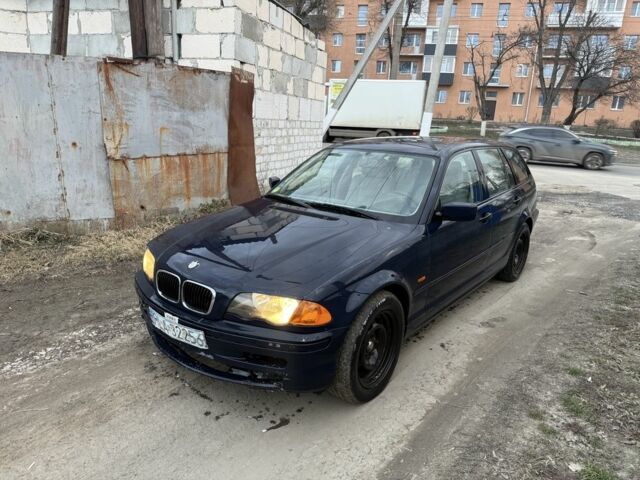 Синий БМВ 3 Серия, объемом двигателя 2 л и пробегом 240 тыс. км за 1650 $, фото 1 на Automoto.ua