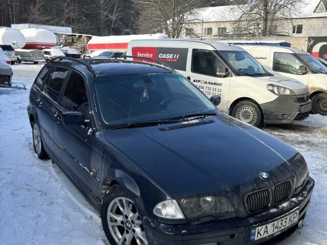 Синий БМВ 3 Серия, объемом двигателя 2 л и пробегом 400 тыс. км за 3000 $, фото 1 на Automoto.ua