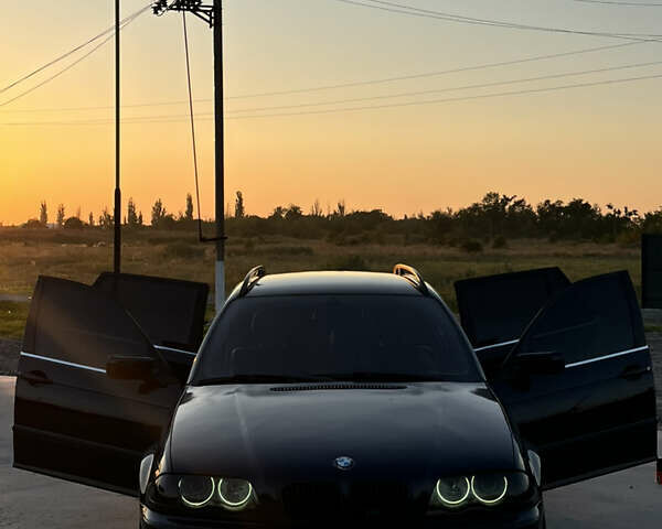 Синий БМВ 3 Серия, объемом двигателя 2.17 л и пробегом 386 тыс. км за 4500 $, фото 1 на Automoto.ua