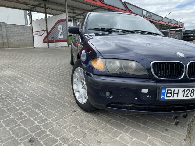 Синий БМВ 3 Серия, объемом двигателя 2 л и пробегом 400 тыс. км за 3401 $, фото 1 на Automoto.ua
