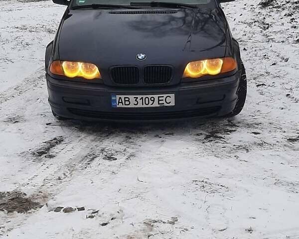 Синій БМВ 3 Серія, об'ємом двигуна 2 л та пробігом 390 тис. км за 4500 $, фото 1 на Automoto.ua