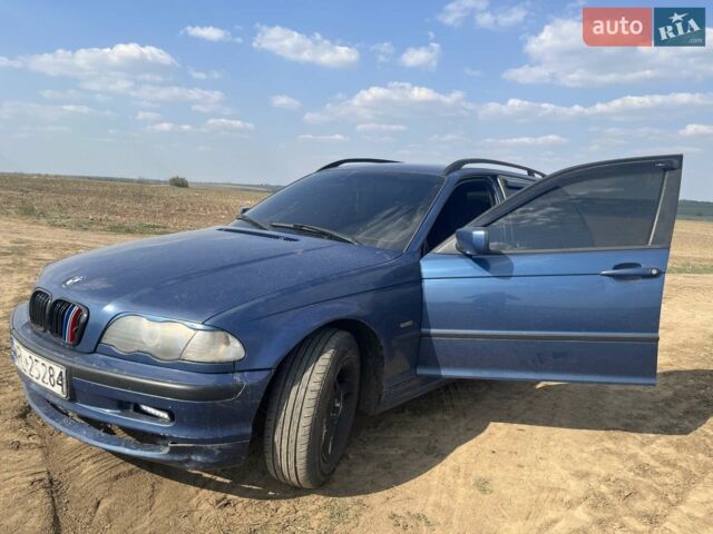 Синий БМВ 3 Серия, объемом двигателя 2 л и пробегом 400 тыс. км за 2500 $, фото 1 на Automoto.ua