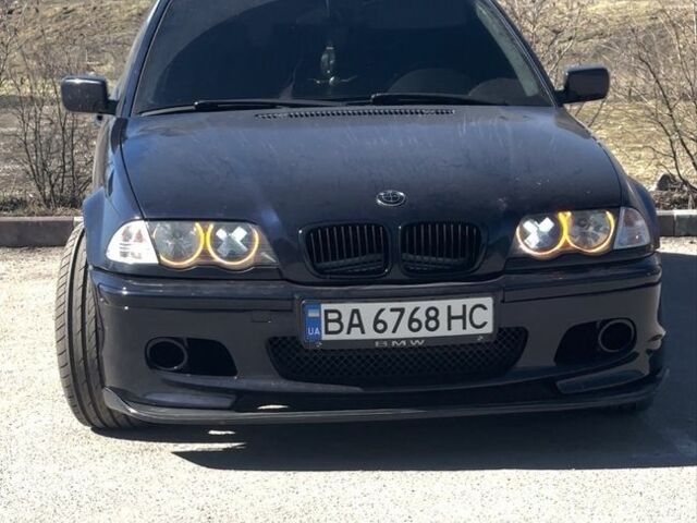 Синій БМВ 3 Серія, об'ємом двигуна 1.9 л та пробігом 3 тис. км за 5500 $, фото 1 на Automoto.ua