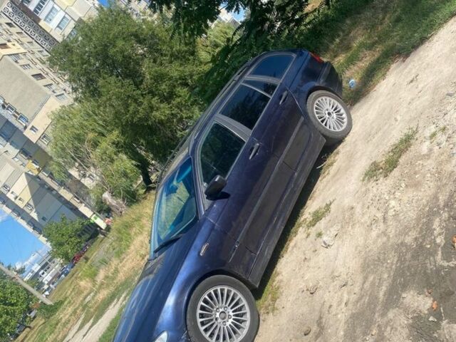 Синий БМВ 3 Серия, объемом двигателя 0 л и пробегом 200 тыс. км за 2606 $, фото 1 на Automoto.ua
