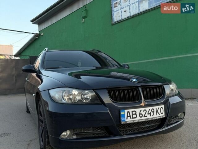 Синий БМВ 3 Серия, объемом двигателя 2 л и пробегом 270 тыс. км за 5500 $, фото 1 на Automoto.ua