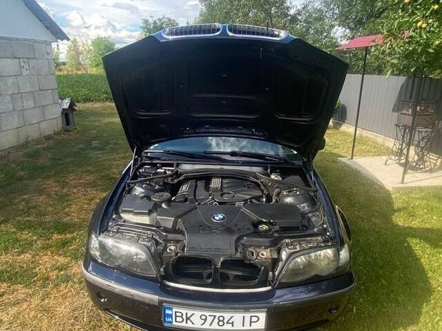 Синий БМВ 3 Серия, объемом двигателя 2 л и пробегом 198 тыс. км за 4100 $, фото 1 на Automoto.ua