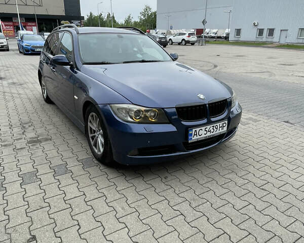 Синий БМВ 3 Серия, объемом двигателя 2 л и пробегом 305 тыс. км за 5300 $, фото 1 на Automoto.ua