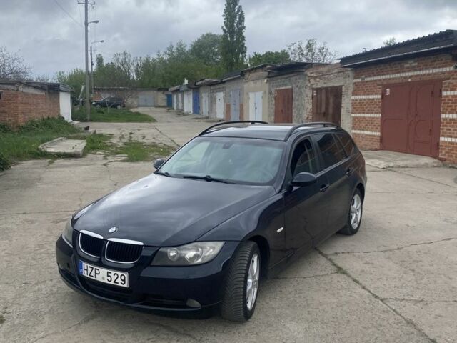 Синий БМВ 3 Серия, объемом двигателя 2 л и пробегом 777 тыс. км за 3650 $, фото 1 на Automoto.ua