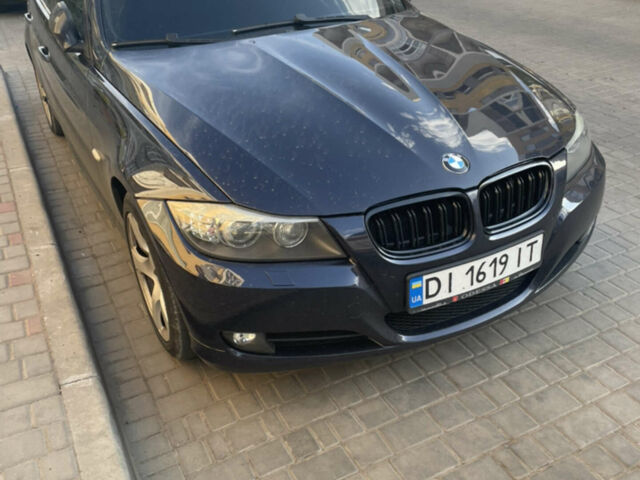 Синій БМВ 3 Серія, об'ємом двигуна 2 л та пробігом 260 тис. км за 8400 $, фото 1 на Automoto.ua