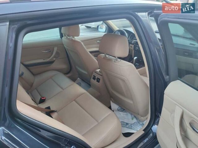 Синий БМВ 3 Серия, объемом двигателя 0 л и пробегом 196 тыс. км за 7200 $, фото 1 на Automoto.ua