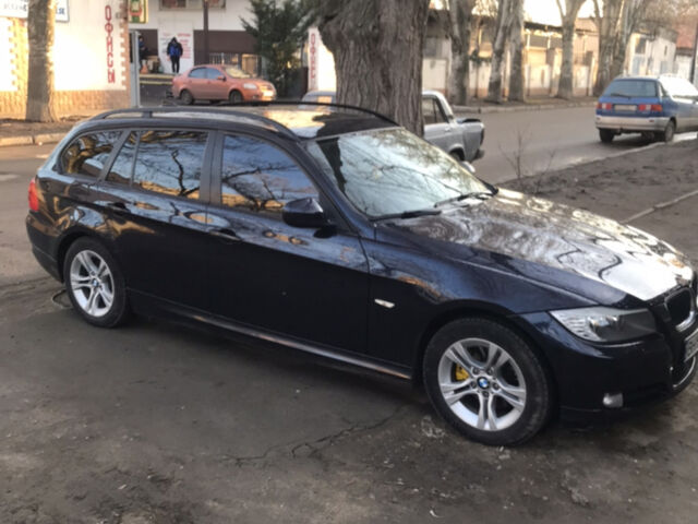 Синій БМВ 3 Серія, об'ємом двигуна 2 л та пробігом 270 тис. км за 9700 $, фото 1 на Automoto.ua