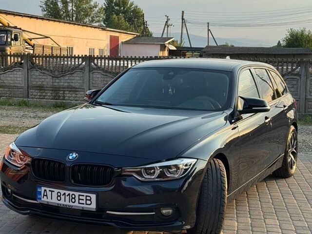 Синій БМВ 3 Серія, об'ємом двигуна 2 л та пробігом 272 тис. км за 16999 $, фото 1 на Automoto.ua