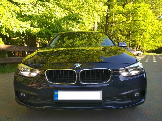 Синий БМВ 3 Серия, объемом двигателя 0 л и пробегом 170 тыс. км за 16900 $, фото 1 на Automoto.ua