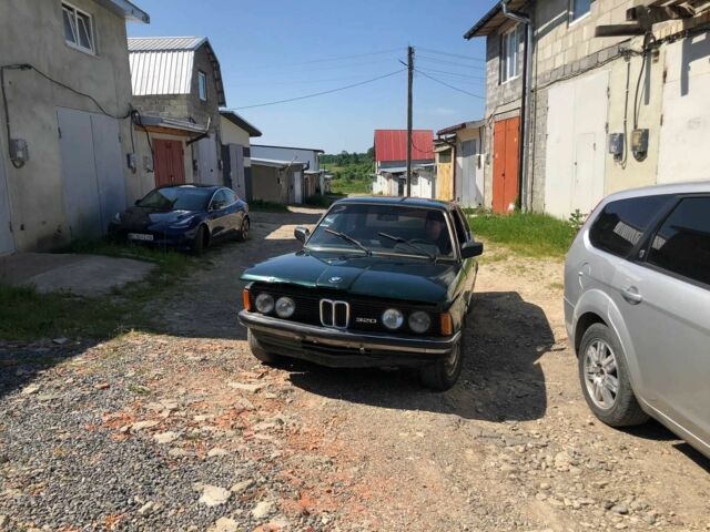 Зеленый БМВ 3 Серия, объемом двигателя 0 л и пробегом 80 тыс. км за 486 $, фото 1 на Automoto.ua