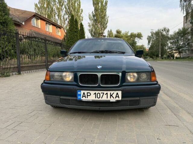 Зелений БМВ 3 Серія, об'ємом двигуна 2 л та пробігом 387 тис. км за 3700 $, фото 1 на Automoto.ua