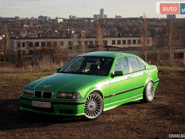 Зеленый БМВ 3 Серия, объемом двигателя 1.9 л и пробегом 308 тыс. км за 6999 $, фото 1 на Automoto.ua