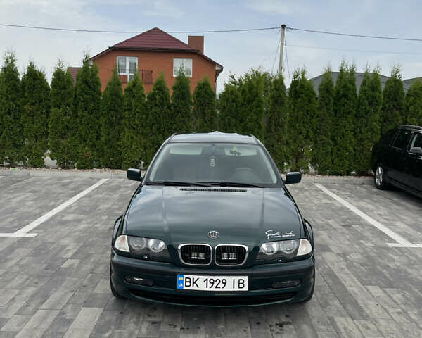 Зелений БМВ 3 Серія, об'ємом двигуна 2 л та пробігом 390 тис. км за 3999 $, фото 1 на Automoto.ua