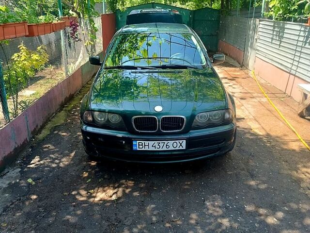 Зеленый БМВ 3 Серия, объемом двигателя 2 л и пробегом 500 тыс. км за 5000 $, фото 1 на Automoto.ua