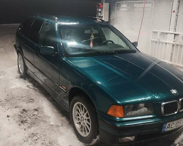 Зеленый БМВ 3 Серия, объемом двигателя 1.8 л и пробегом 550 тыс. км за 3000 $, фото 1 на Automoto.ua