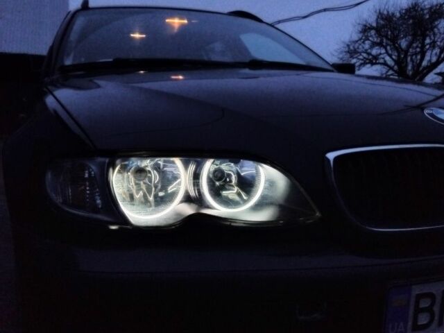 Зелений БМВ 3 Серія, об'ємом двигуна 2 л та пробігом 300 тис. км за 4500 $, фото 1 на Automoto.ua