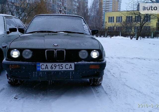 Сірий БМВ 316, об'ємом двигуна 1.6 л та пробігом 377 тис. км за 2300 $, фото 1 на Automoto.ua