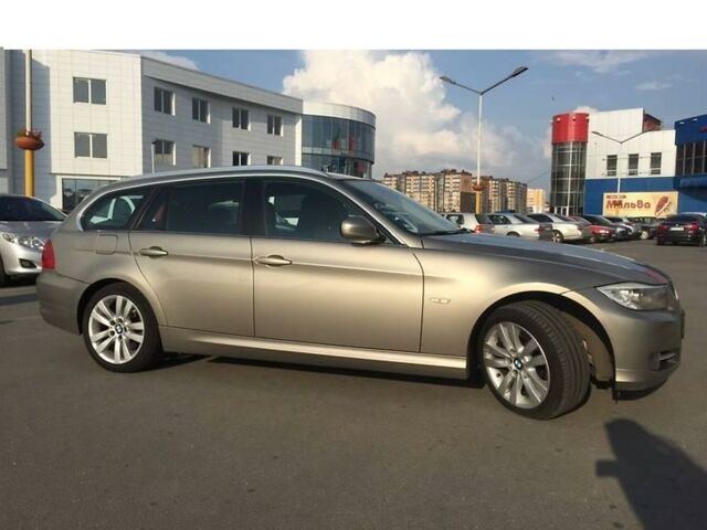 Бежевий БМВ 318, об'ємом двигуна 2 л та пробігом 206 тис. км за 18300 $, фото 1 на Automoto.ua