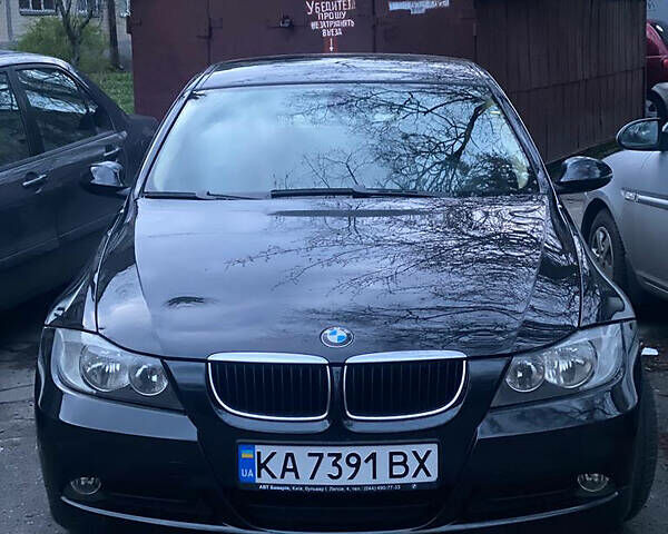 Чорний БМВ 318, об'ємом двигуна 2 л та пробігом 108 тис. км за 7999 $, фото 1 на Automoto.ua