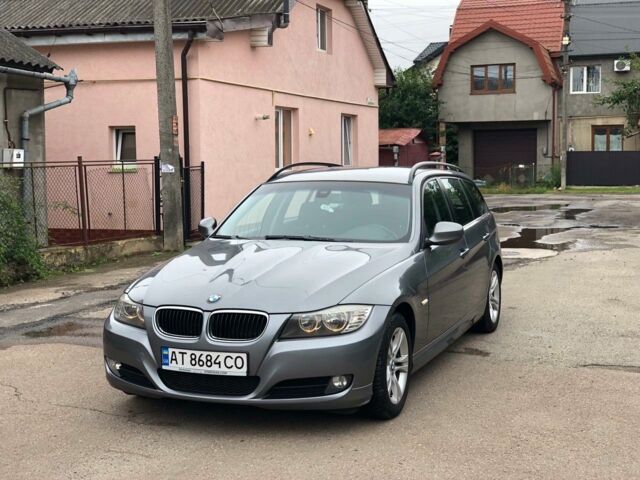 Серый БМВ 318, объемом двигателя 2 л и пробегом 190 тыс. км за 9600 $, фото 1 на Automoto.ua