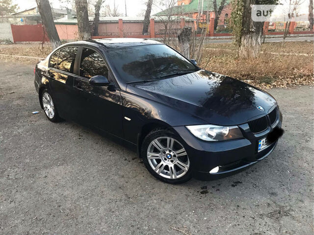 Синій БМВ 318, об'ємом двигуна 2 л та пробігом 232 тис. км за 8500 $, фото 1 на Automoto.ua