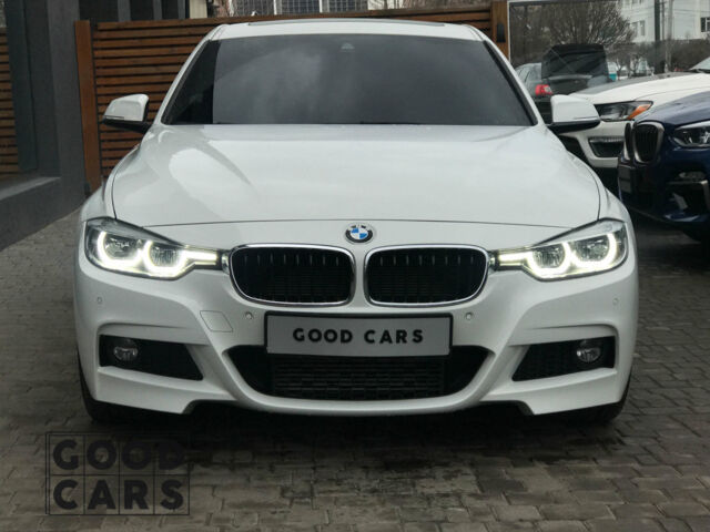 Білий БМВ 320, об'ємом двигуна 2 л та пробігом 26 тис. км за 29700 $, фото 1 на Automoto.ua