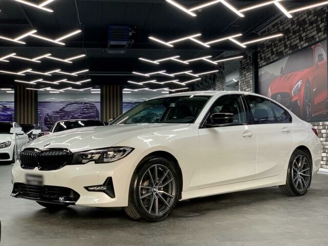 Белый БМВ 320, объемом двигателя 2 л и пробегом 2 тыс. км за 17532 $, фото 1 на Automoto.ua