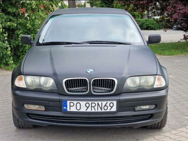 Черный БМВ 320, объемом двигателя 2 л и пробегом 205 тыс. км за 1650 $, фото 1 на Automoto.ua