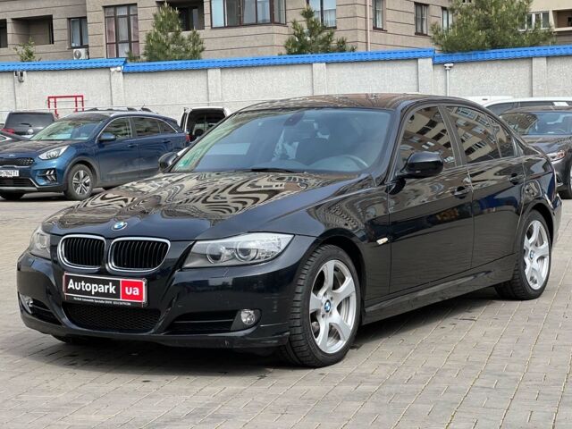 Чорний БМВ 320, об'ємом двигуна 2 л та пробігом 215 тис. км за 10490 $, фото 1 на Automoto.ua