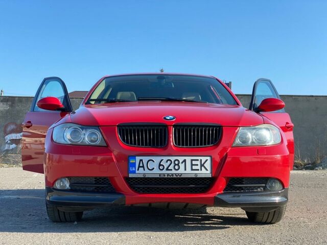 Красный БМВ 320, объемом двигателя 2 л и пробегом 270 тыс. км за 8499 $, фото 1 на Automoto.ua