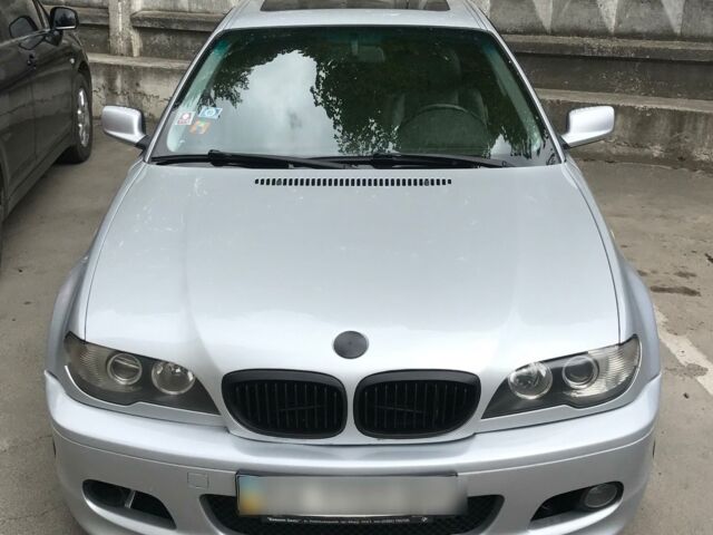 Сірий БМВ 320, об'ємом двигуна 2 л та пробігом 256 тис. км за 8399 $, фото 1 на Automoto.ua