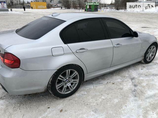 Сірий БМВ 320, об'ємом двигуна 2 л та пробігом 268 тис. км за 9300 $, фото 1 на Automoto.ua