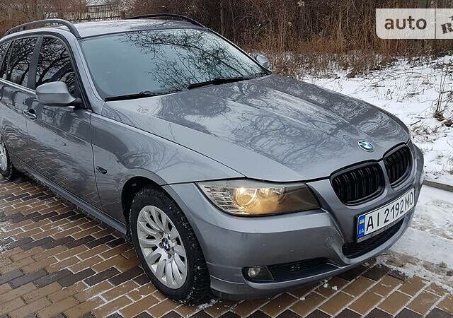 Сірий БМВ 320, об'ємом двигуна 2 л та пробігом 304 тис. км за 7700 $, фото 1 на Automoto.ua