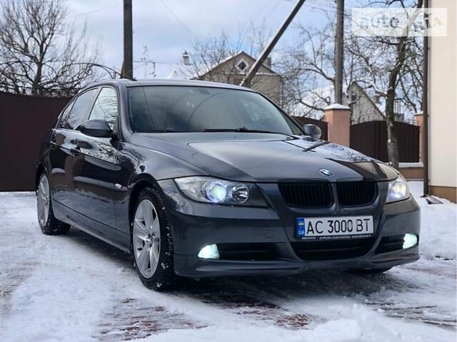 Сірий БМВ 320, об'ємом двигуна 2 л та пробігом 310 тис. км за 9600 $, фото 1 на Automoto.ua