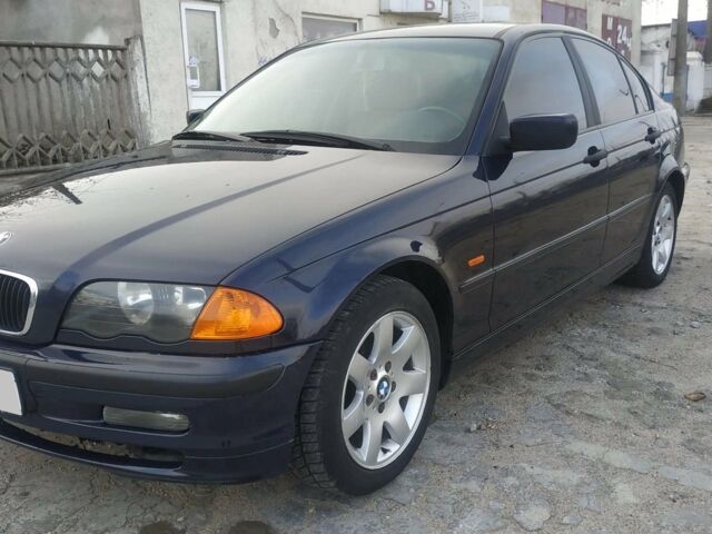 Синій БМВ 320, об'ємом двигуна 2 л та пробігом 303 тис. км за 6300 $, фото 1 на Automoto.ua