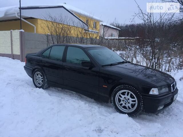 БМВ 325, объемом двигателя 0 л и пробегом 301 тыс. км за 4600 $, фото 1 на Automoto.ua