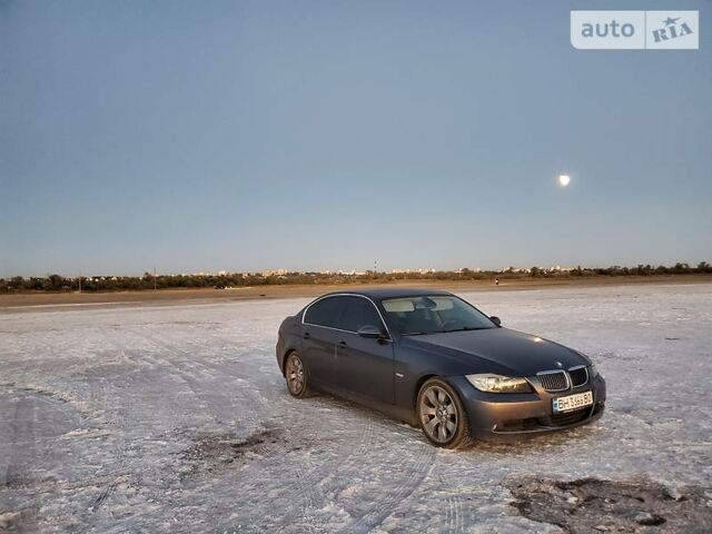 Сірий БМВ 325, об'ємом двигуна 2.5 л та пробігом 180 тис. км за 9000 $, фото 1 на Automoto.ua