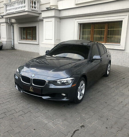 Сірий БМВ 328, об'ємом двигуна 2 л та пробігом 148 тис. км за 13500 $, фото 1 на Automoto.ua