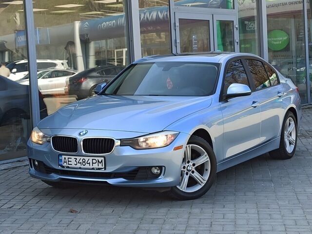 Синий БМВ 328, объемом двигателя 2 л и пробегом 220 тыс. км за 13350 $, фото 1 на Automoto.ua