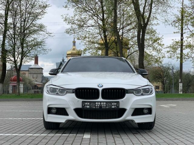Белый БМВ 330, объемом двигателя 2 л и пробегом 133 тыс. км за 22100 $, фото 1 на Automoto.ua