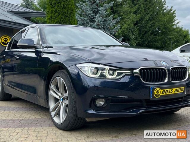Синій БМВ 330, об'ємом двигуна 2 л та пробігом 95 тис. км за 21700 $, фото 1 на Automoto.ua