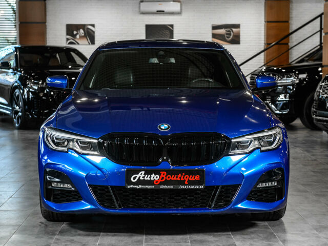 Синій БМВ 330, об'ємом двигуна 2 л та пробігом 37 тис. км за 43500 $, фото 1 на Automoto.ua