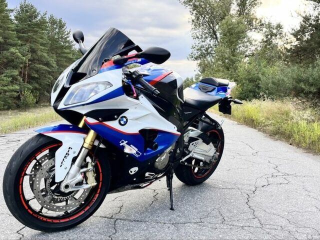 БМВ 3302, объемом двигателя 1 л и пробегом 0 тыс. км за 11700 $, фото 1 на Automoto.ua